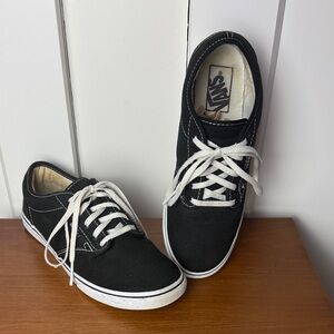 Vans Off The Wall Women's Black Canvas Atwood low profile Sneakers women’s 8